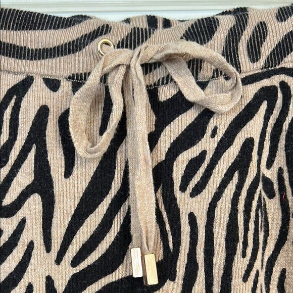 CHICO'S ZENERGY XL 3R Animal Print Cotton Cashmere Knit Pants Joggers Loungewear - Picture 3 of 8
